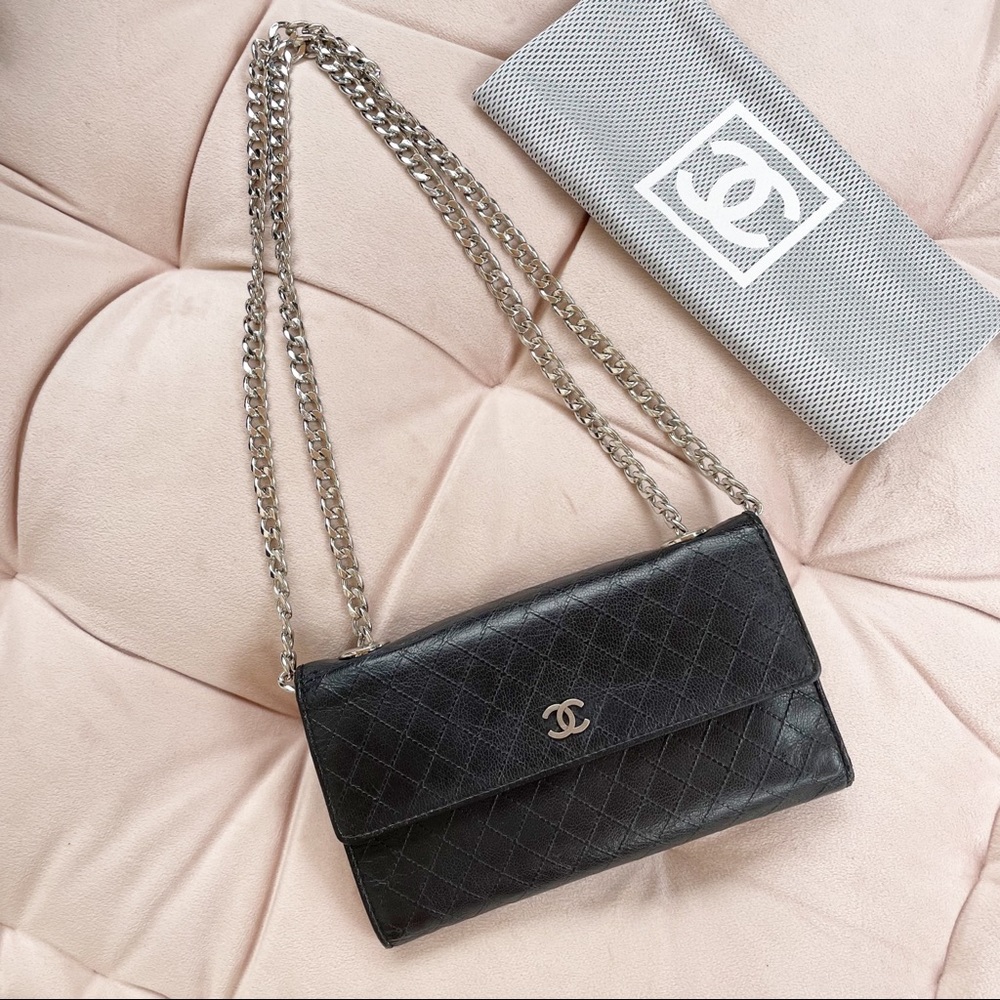 Chanel Flap in Diamond Stitch Goatskin Wallet on Chain w/Dust Bag